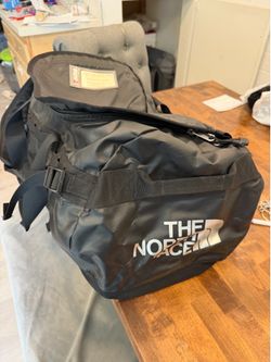 The Northface base camp duffel L 50L