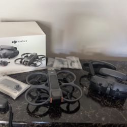 DJI Avata 2 Fly More Combo