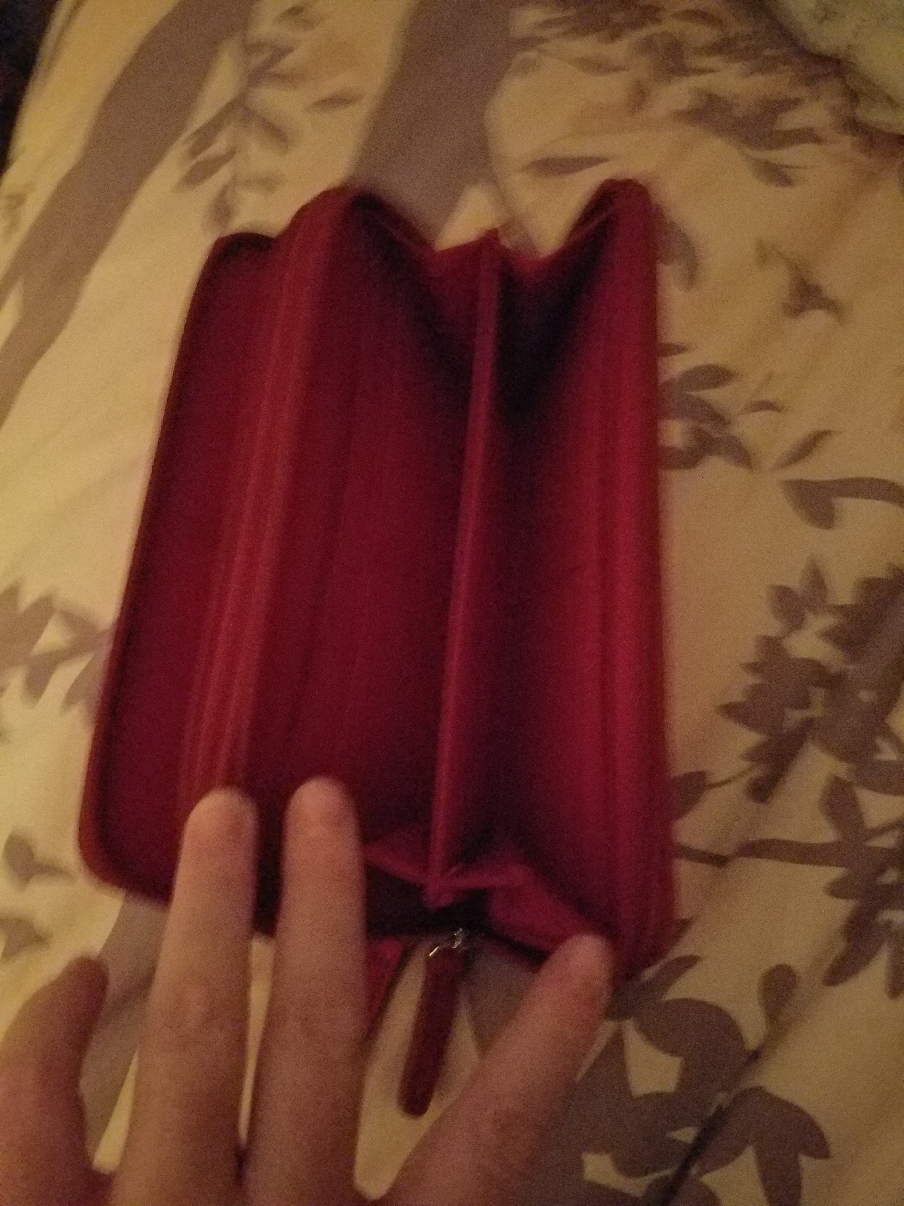 Red wallet