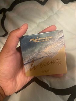 Urban Decay highlighter