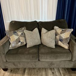  2 Couches – Great Condition