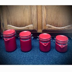 4 Different Sizes with Sealed Lids for Easy Storage – Ceramic & Stainless Steel – Perfect for Home Kitchens. Like New!