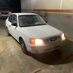 2004 Hyundai Accent
