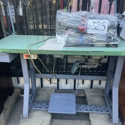 Sewing Machine industrial Singer 491 D200SA