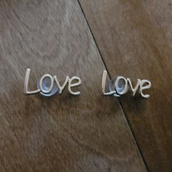 Lot Of 2 Metal Gold Love Shoe Charms 