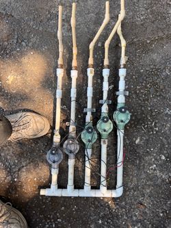 SPRINKLER SYSTEM VALVE MANIFOLD