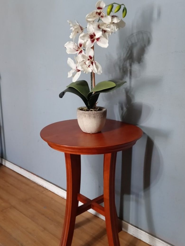 Accent Table, End Table, Side Table
