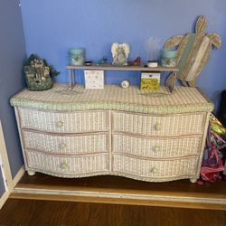 Girls Wicker Bedroom Set