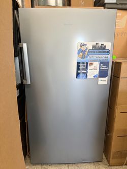 Hisense 17 Cu Ft Convertible Upright Freezer