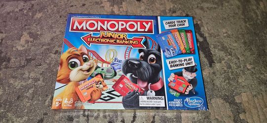 Monopoly Junior Electronic Banking (2017) Ages 5+ Brand New Factory Sealed!!!