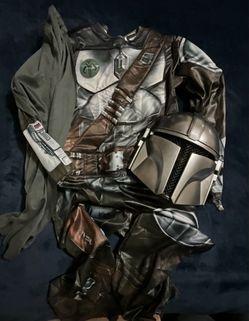 Kids mandalorian Costume size L