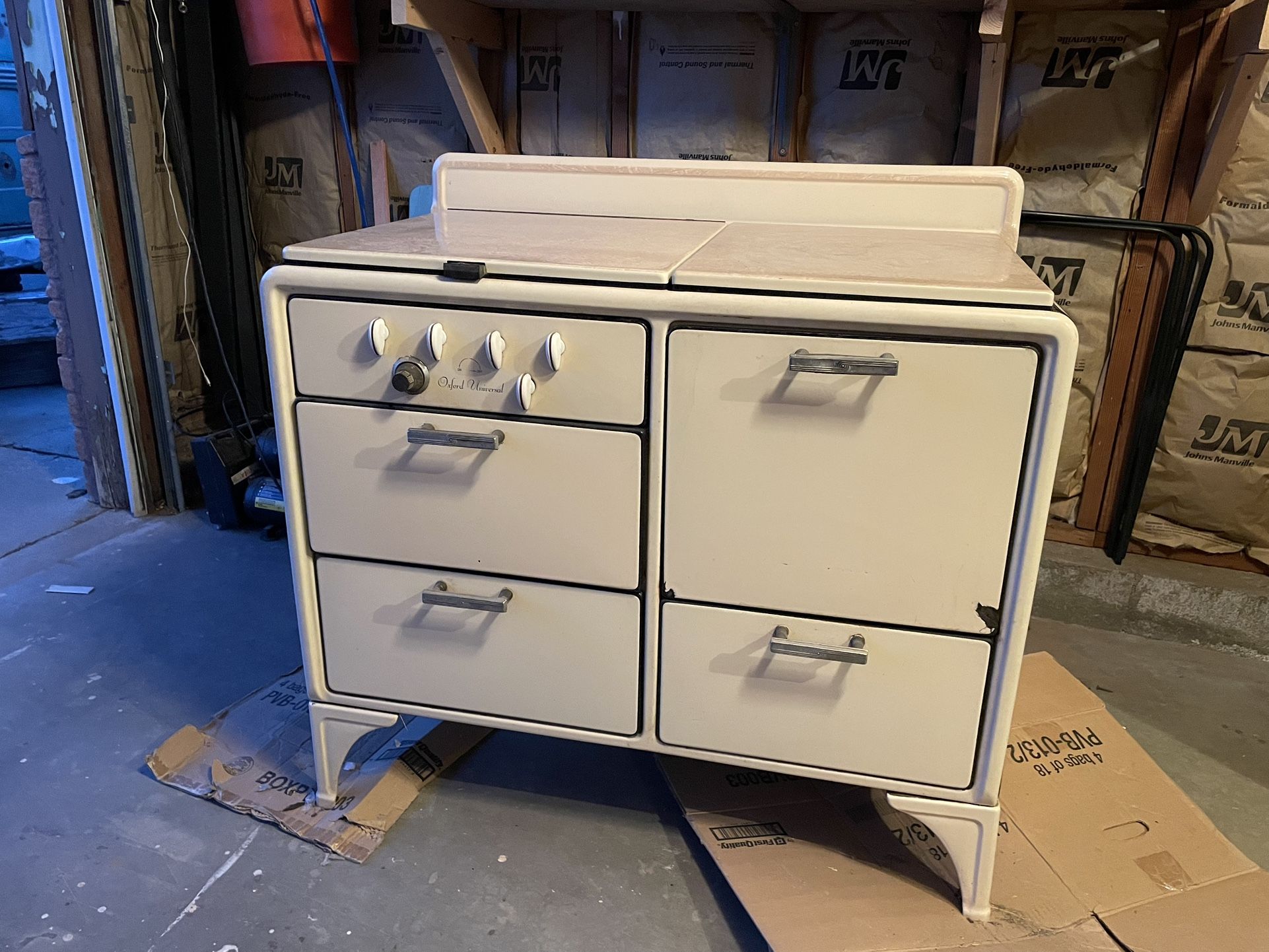 Antique Gas Stove
