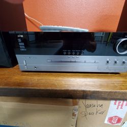 Harman Kardon Receiver + Speakers 