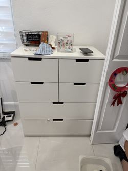 Ikea White Dresser 