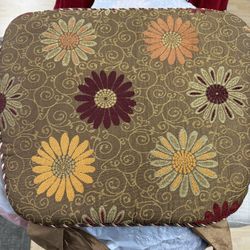 Set Of 6 Tie On Reversible Seat Cousins Like New