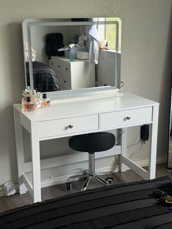 Vanity Set
