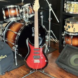 Rogué Rocketeer Electric Guitar