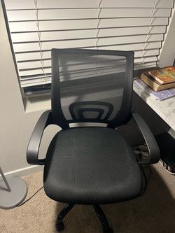 Desk chair