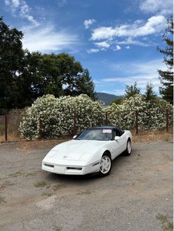 1988 35th Anniversary Corvette