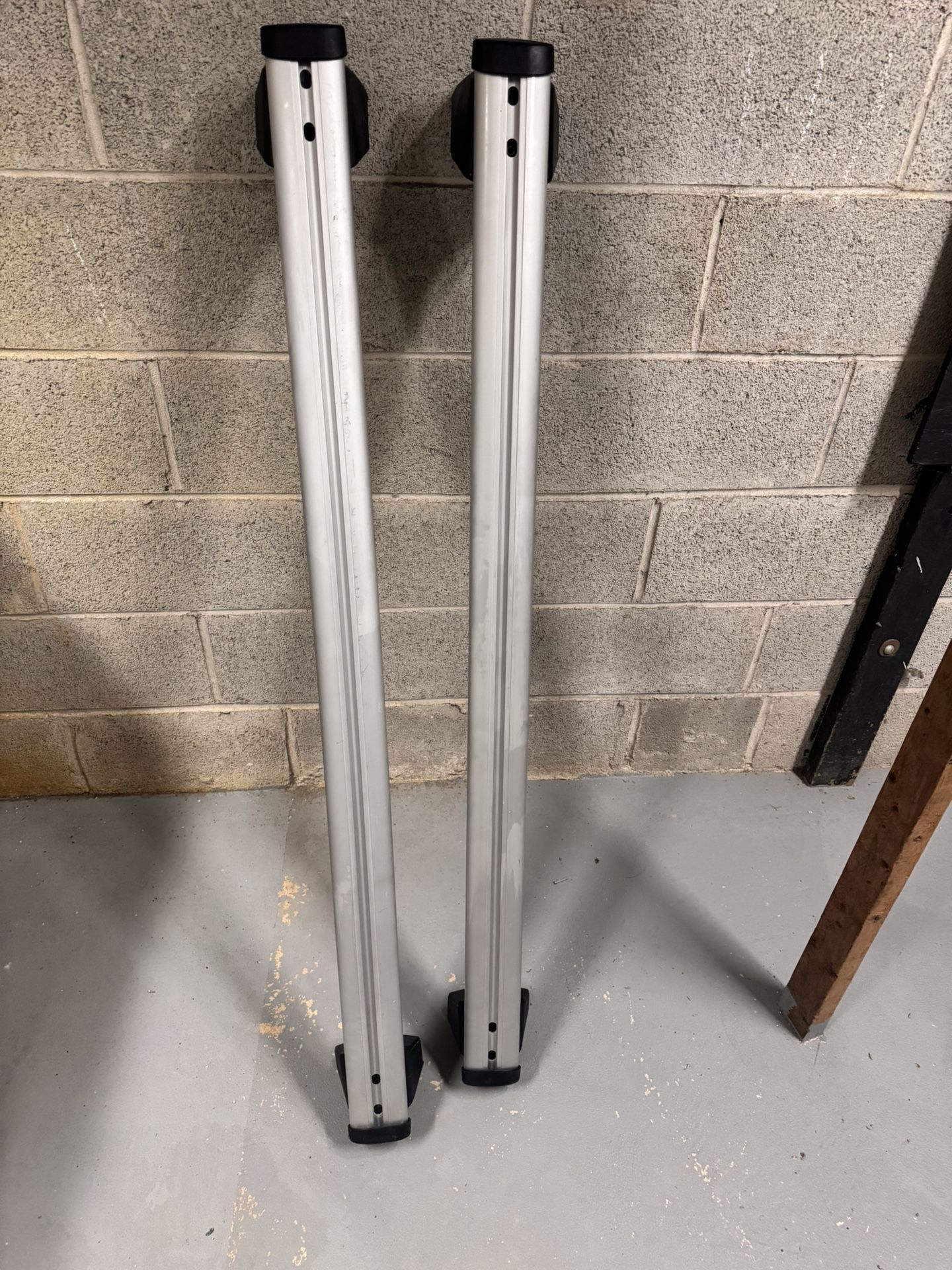 Audi Q5 Top Bar For Bike Keeping