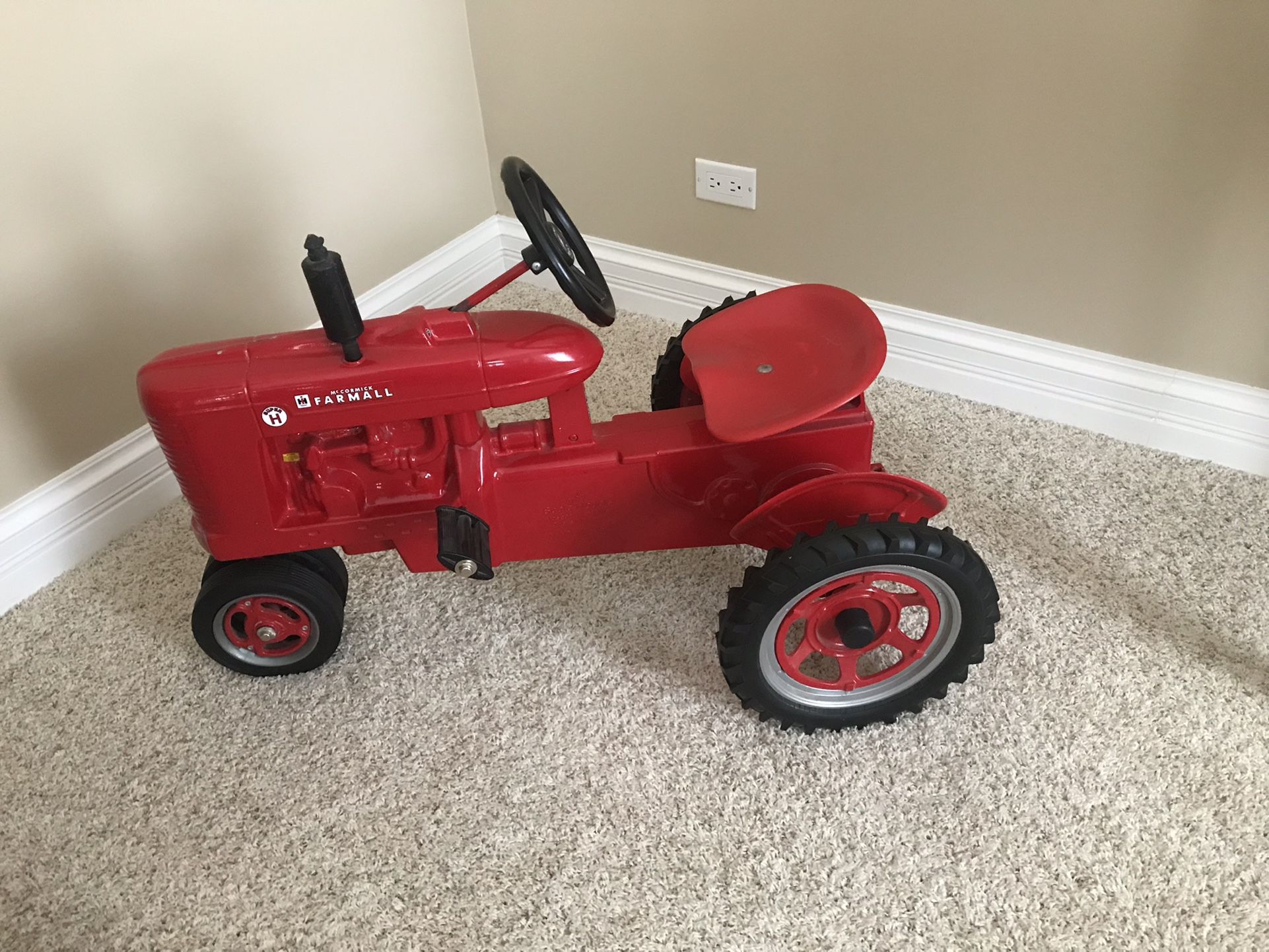 Farmall Pedal Tractor