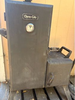 Dyna Glo smoker