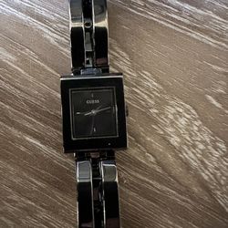 Women’s Guess Watch (Needs a Battery)