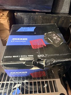 New in box Kicker L7 600 watt rms  version D2