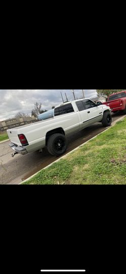 Dodge Cummins 2500 Diesel