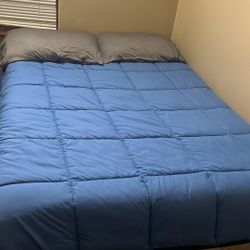 Full Size Bed 