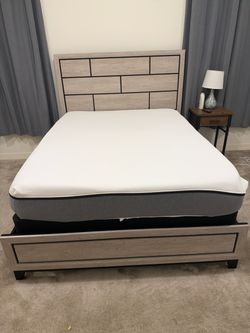 Queen Bedroom Set