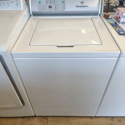 Speed Queen Comercial Heavy Duty Washer  In Excellent Working Condition 