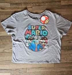 NEW SUPER MARIO YOUTH UNISEX (LARGE  SIZE)  GREY T-SHIRT
