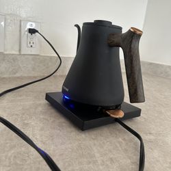 Modern Kettle Pot For Sale!