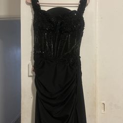 black prom dress!!