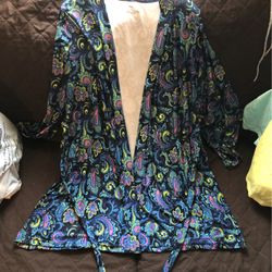 House Or Beach Robe (S /M)  $5.00