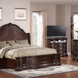 Elegant Bedroom Furniture Set 3 piece