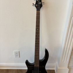 Dean Edge Left-Handed Bass Guitar