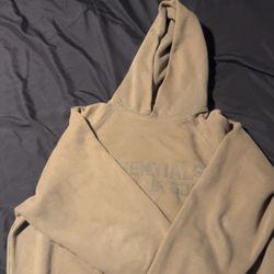 essentials hoodie sz small