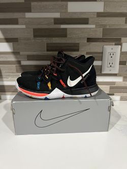 Kyrie 5 Friends (Size 7 GS)