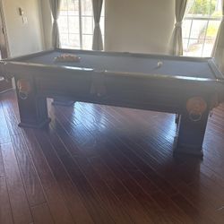 Custom Pool Table 