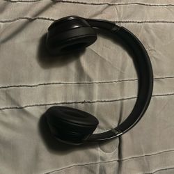 Beats Solo 4