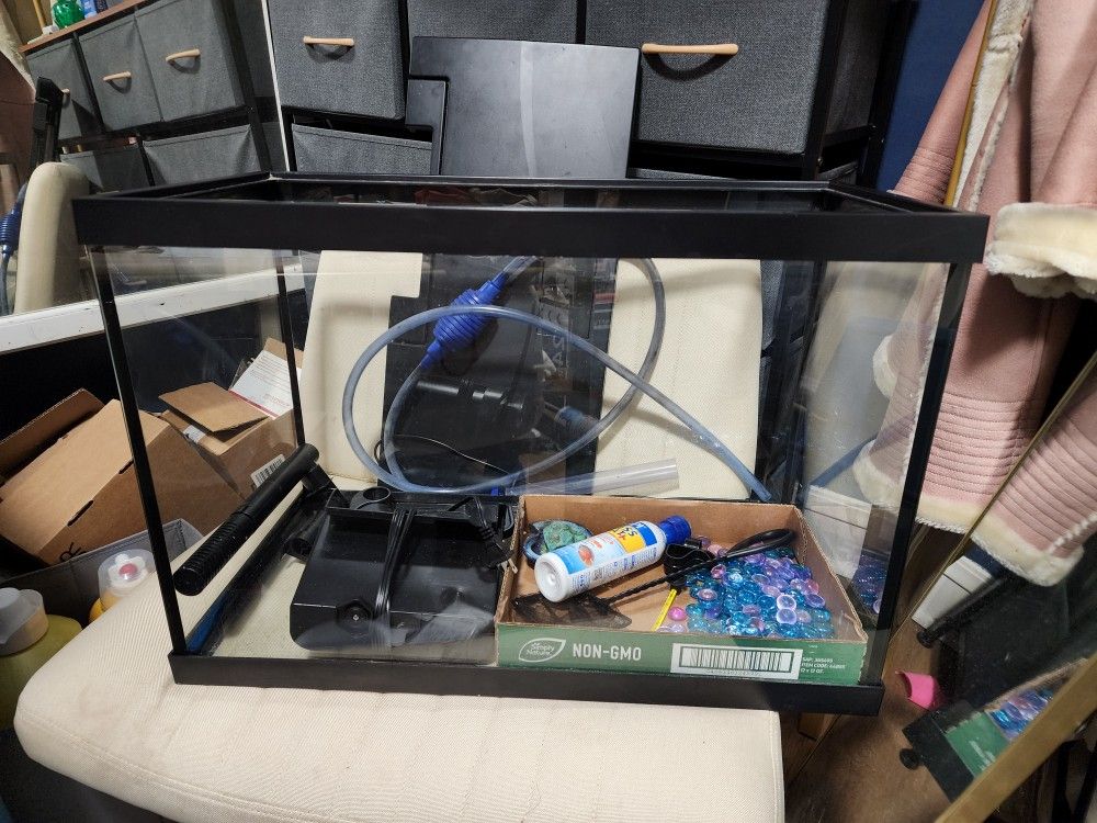 Large Fish Aquarium W Accesories For $50 Total