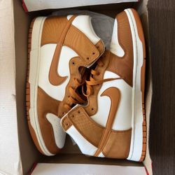 Nike Dunk High Size 13
