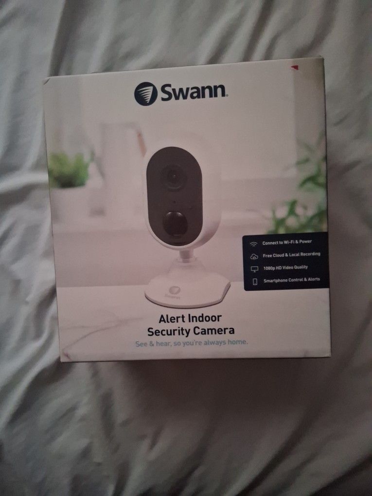 Swann Alert Security  Camera, New In Box!!