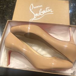 Christian Louboutin Authentic size 43 very rare size next to impossible to get for all my girls who wear 43 European very rare size