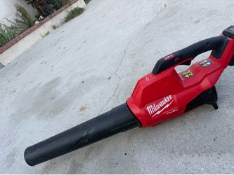 Milwaukee blower fuel M18