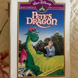 1996 McDonalds Walt Disney Masterpiece Collection Pete's Dragon Happy Meal Toy