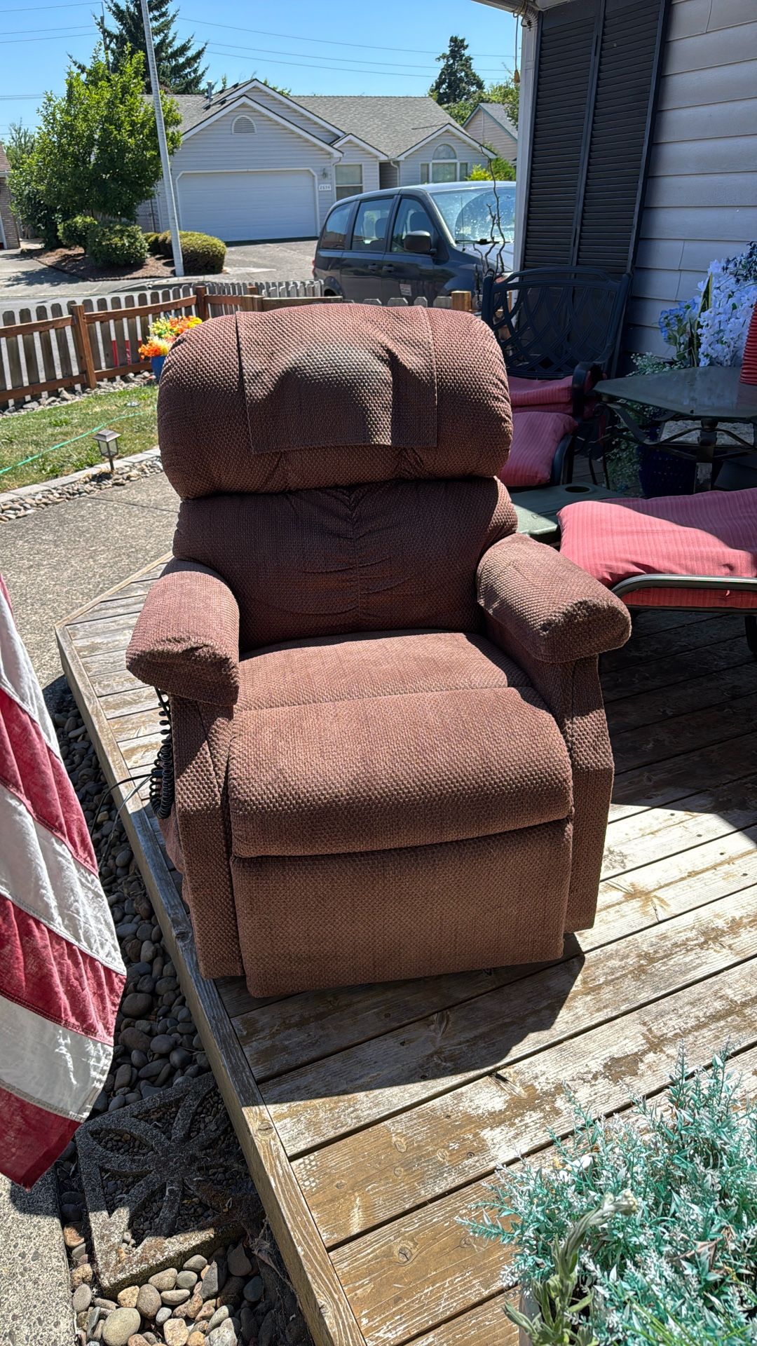 Electric Powered Recliner