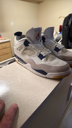 Size 15 Jordan  4 SB Midnight navy